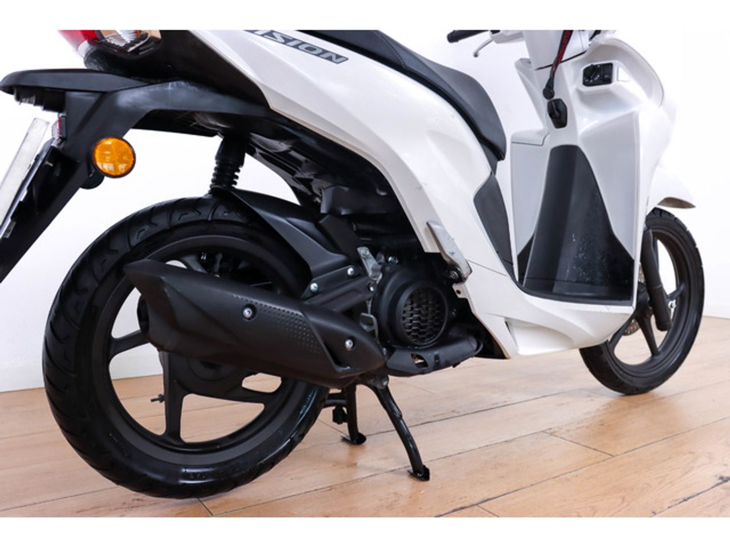 Honda NSC 110 - VISION 6 Kw (8 CV)