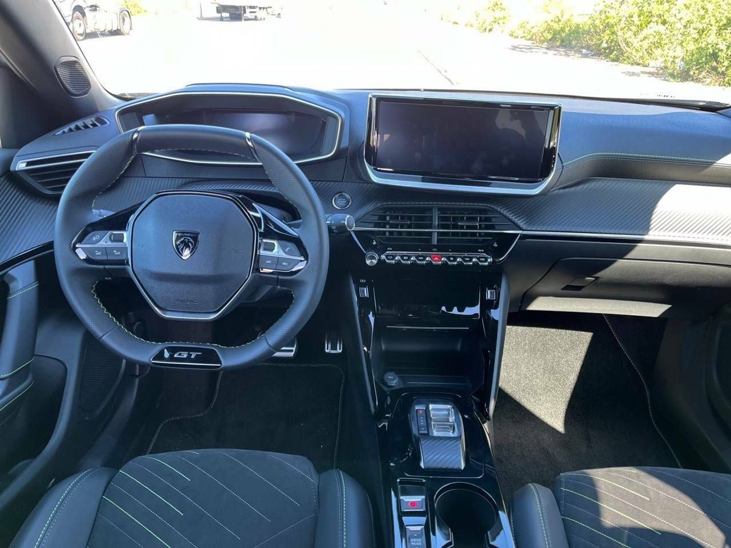 Peugeot e-2008 Eléctrico First Edition 115 kW (156 CV)