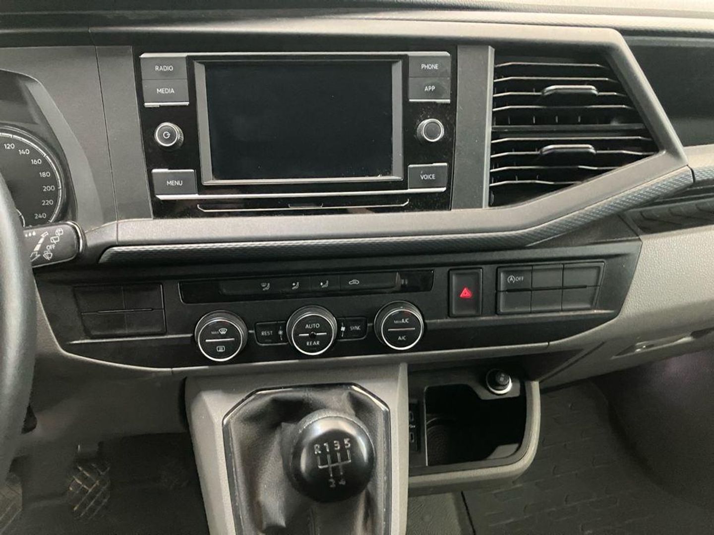 Volkswagen Caravelle Origin Batalla Corta 2.0 TDI BMT 81 kW (110 CV)