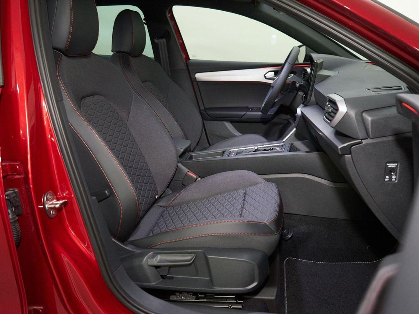 SEAT León 1.5 eTSI S&S FR Special Edition Vision DSG 110 kW (150 CV)