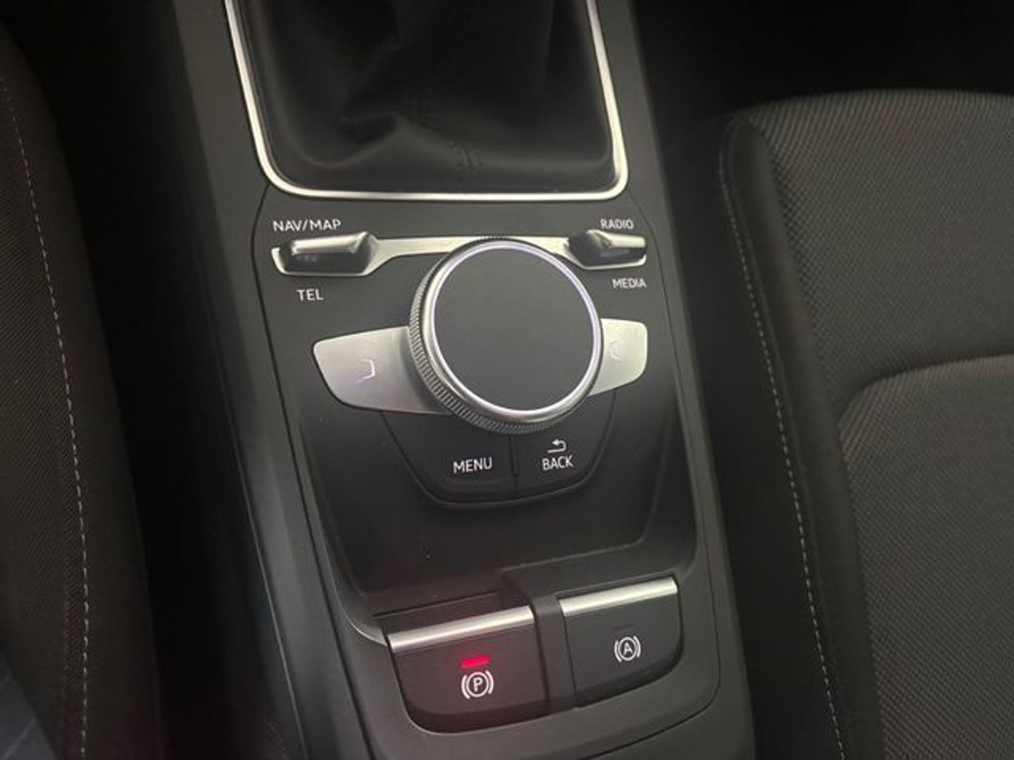 Audi Q2 S line 30 TDI 85 kW (116 CV)