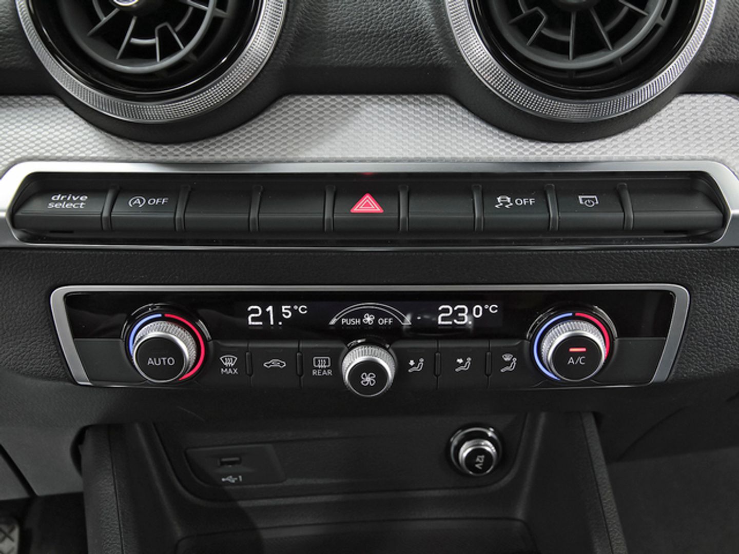 Audi Q2 S line 30 TDI 85 kW (116 CV)