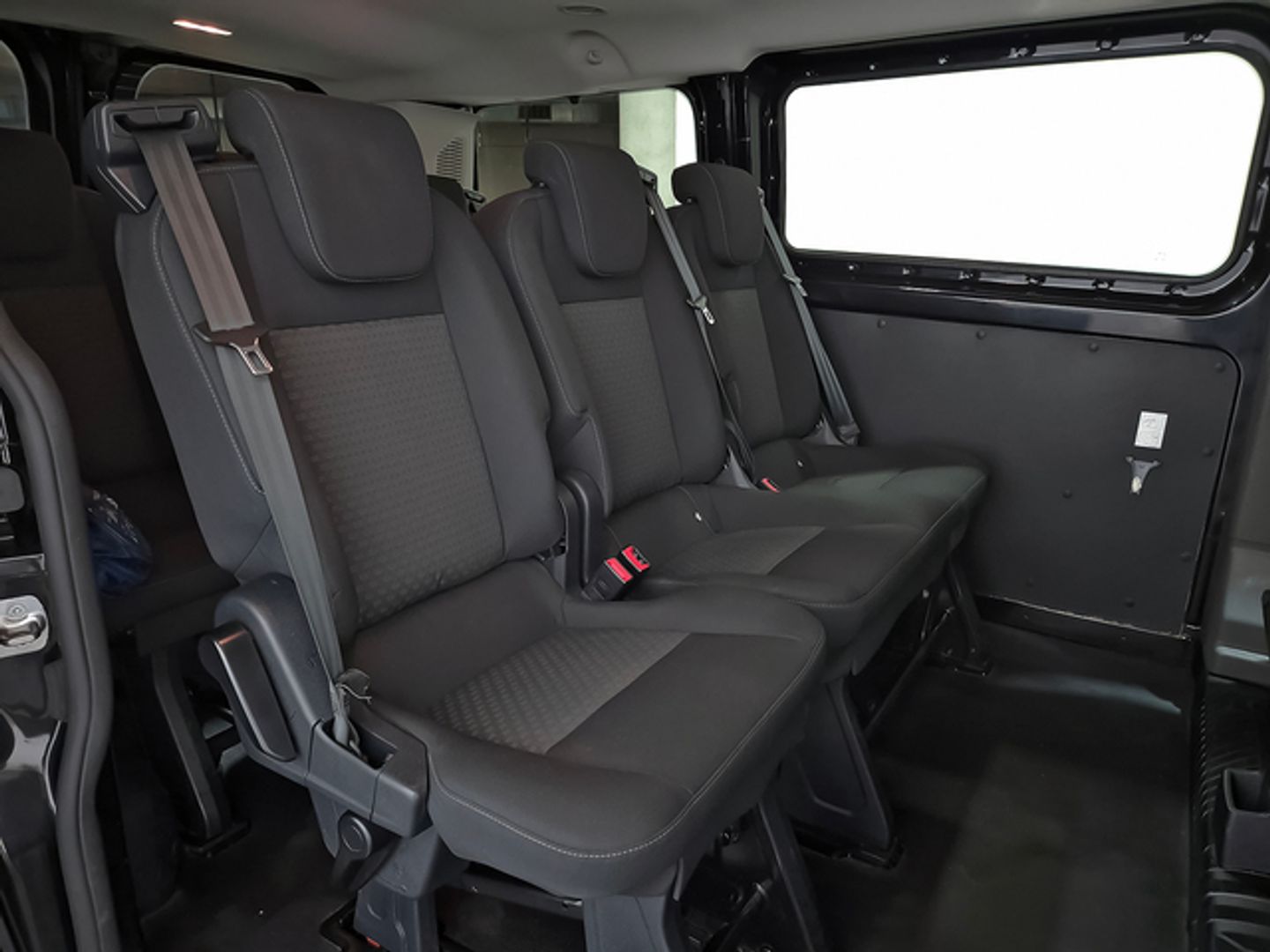 Ford Transit Custom Kombi 2.0 TDCI MHEV 320 L1 Trend 96 kW (130 CV)
