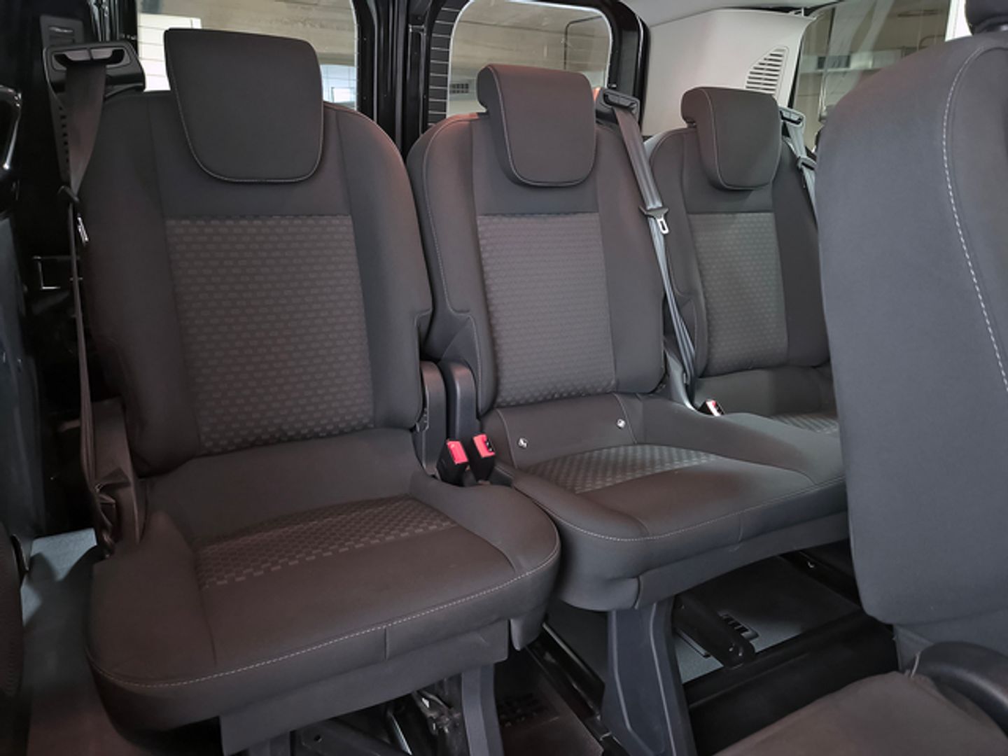 Ford Transit Custom Kombi 2.0 TDCI MHEV 320 L1 Trend 96 kW (130 CV)