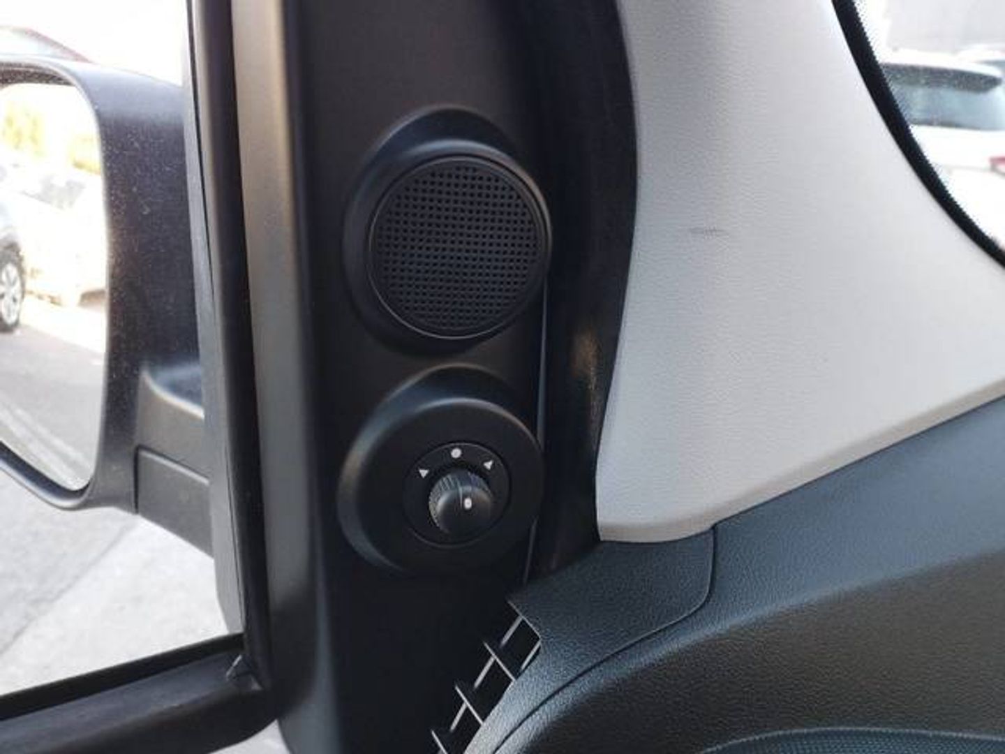 Fiat Fiorino Cargo Furgon 1.3 Multijet SX N1 70 kW (95 CV)
