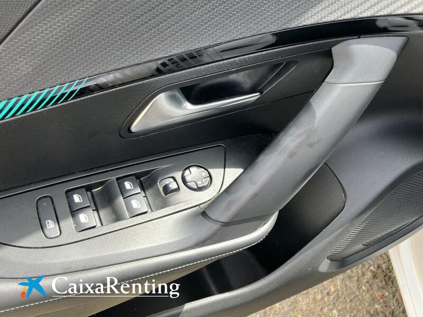 Peugeot 2008 PureTech 130 S&S Allure Pack EAT8 96 kW (130 CV)