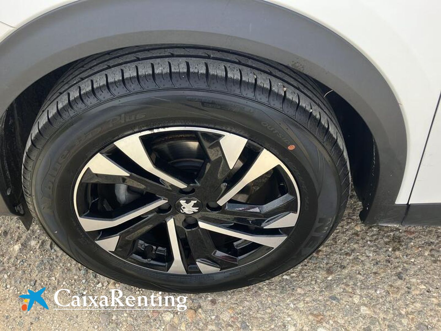 Peugeot 2008 PureTech 130 S&S Allure Pack EAT8 96 kW (130 CV)