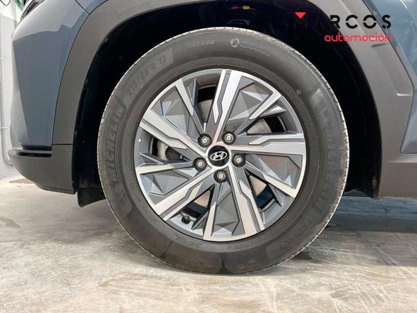 Hyundai Tucson 1.6 CRDI 48V Maxx Sky DCT 100 kW (136 CV)