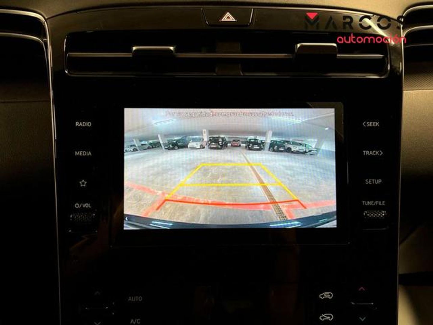 Hyundai Tucson 1.6 CRDI 48V Maxx Sky DCT 100 kW (136 CV)