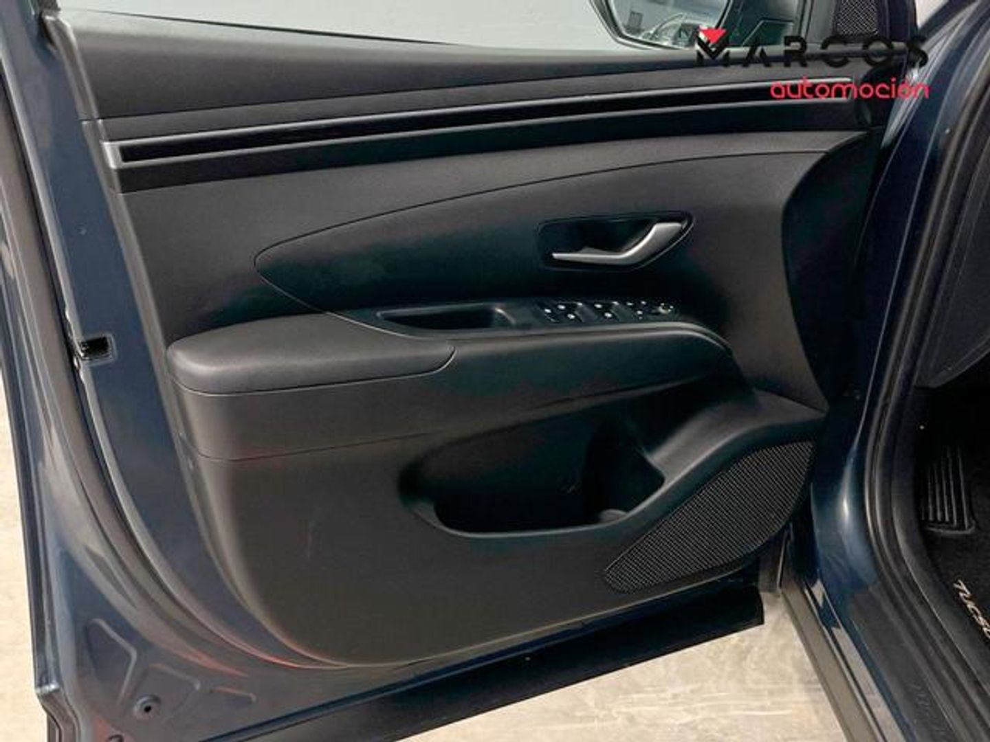 Hyundai Tucson 1.6 CRDI 48V Maxx Sky DCT 100 kW (136 CV)