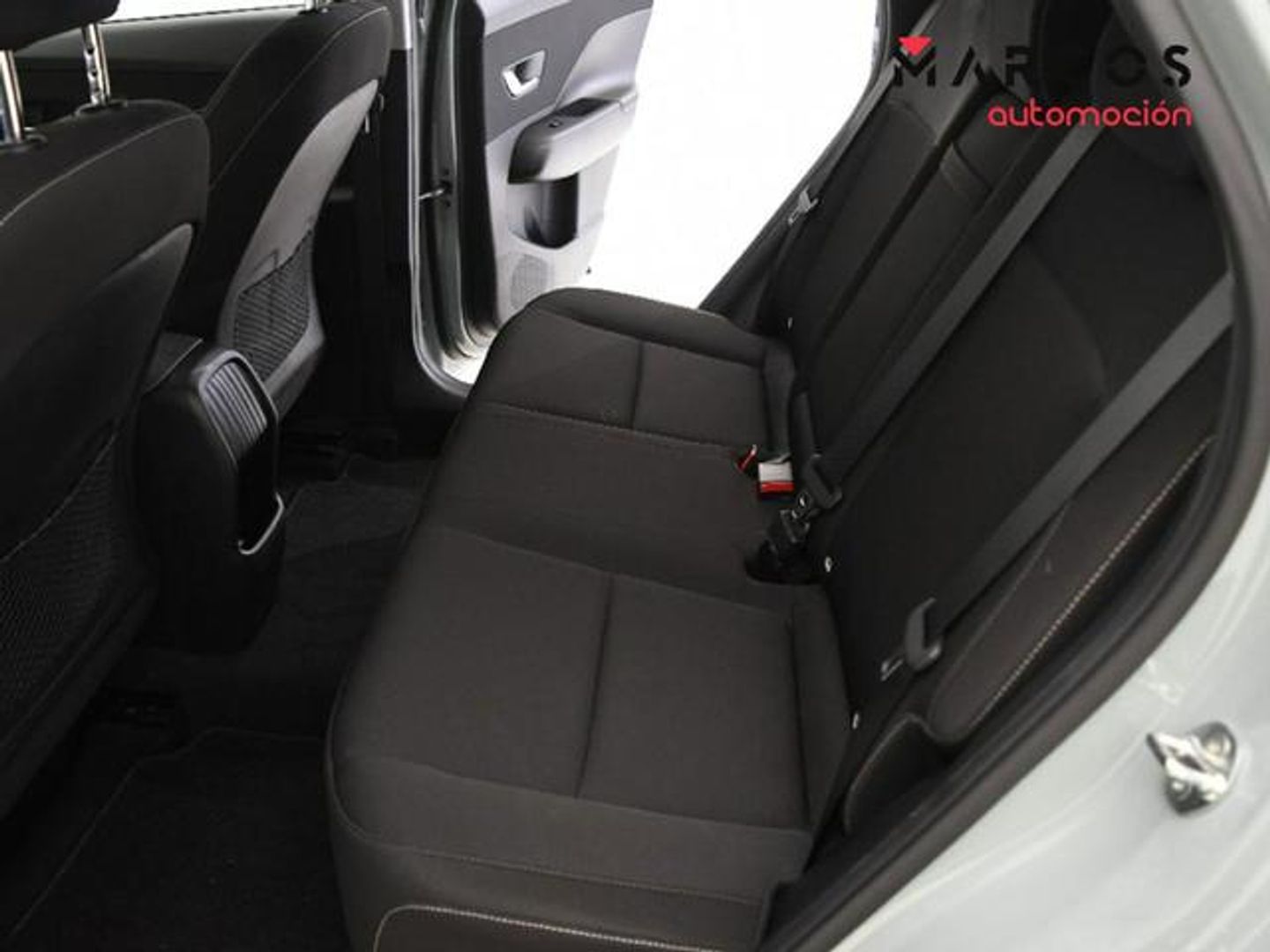 Hyundai Kona 1.6 GDI HEV Klass DCT 104 kW (141 CV)