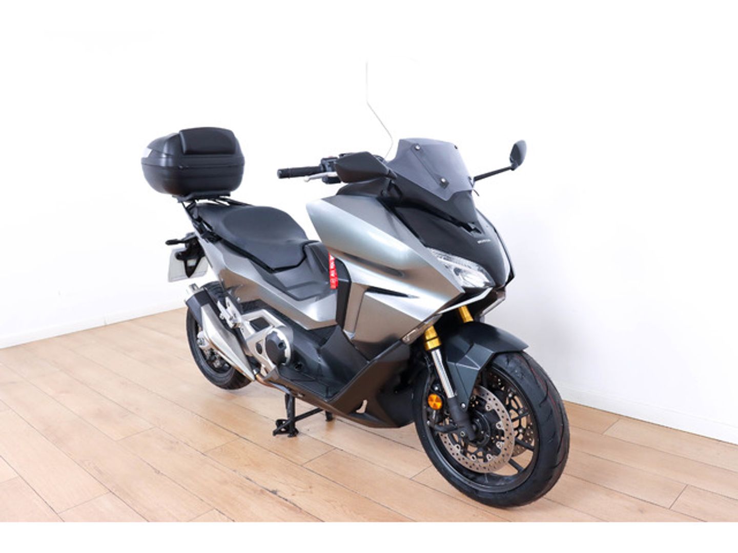Honda Forza 750