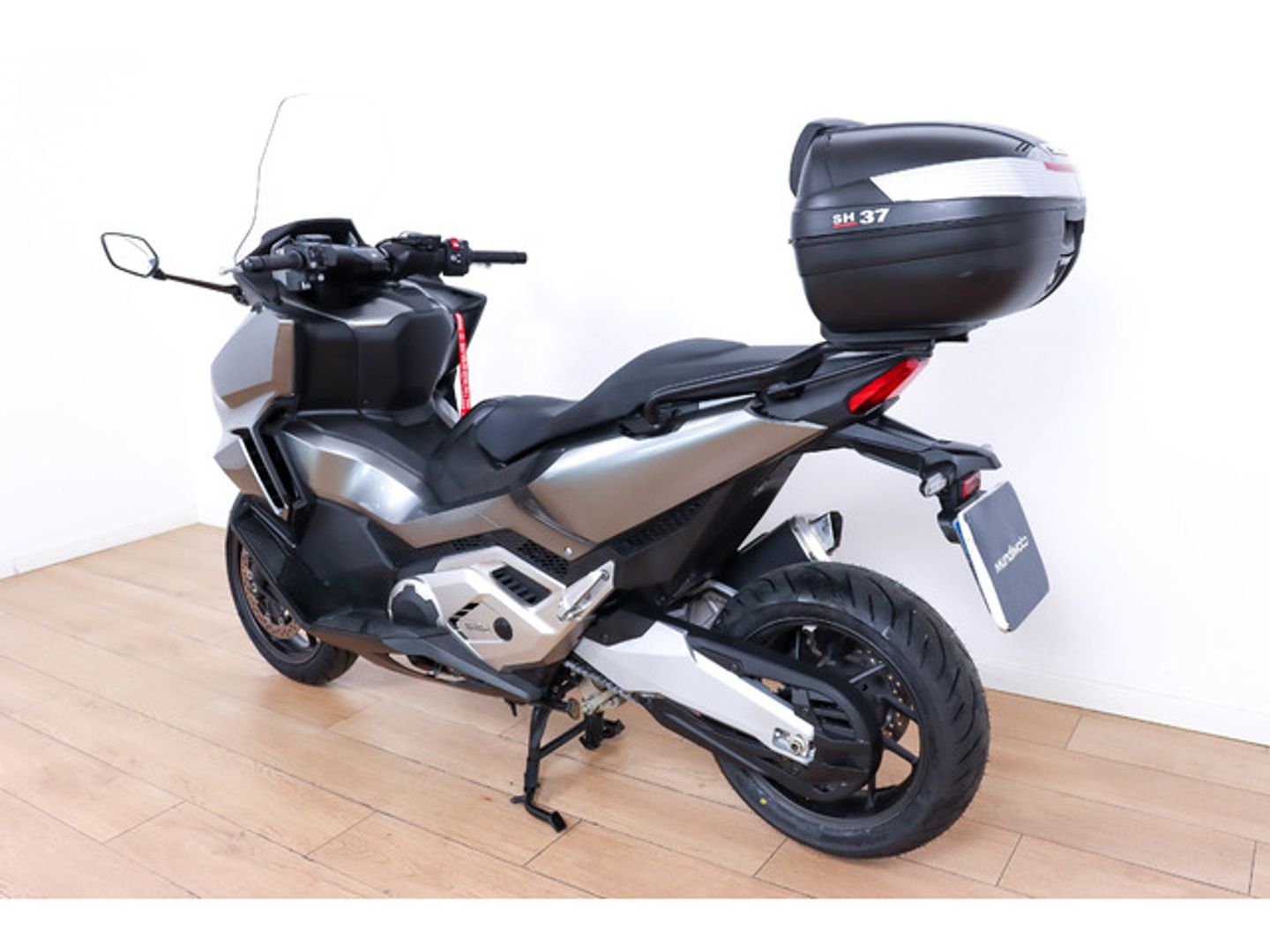 Honda Forza 750