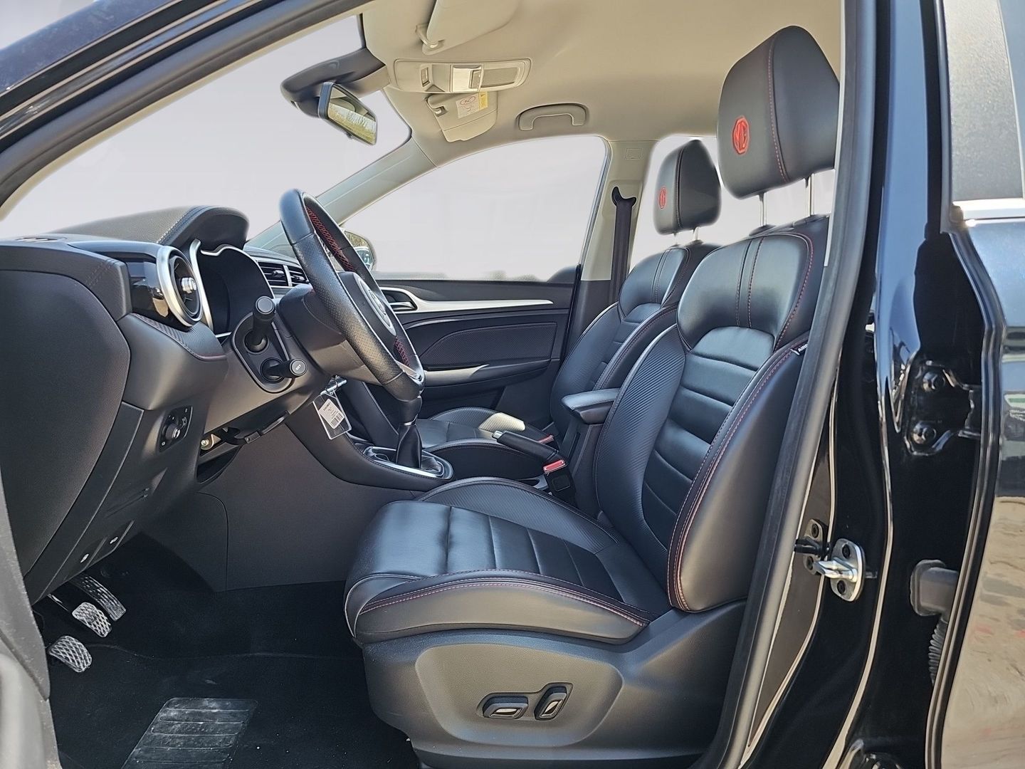 MG ZS 1.5 Luxury 78 kW (106 CV)