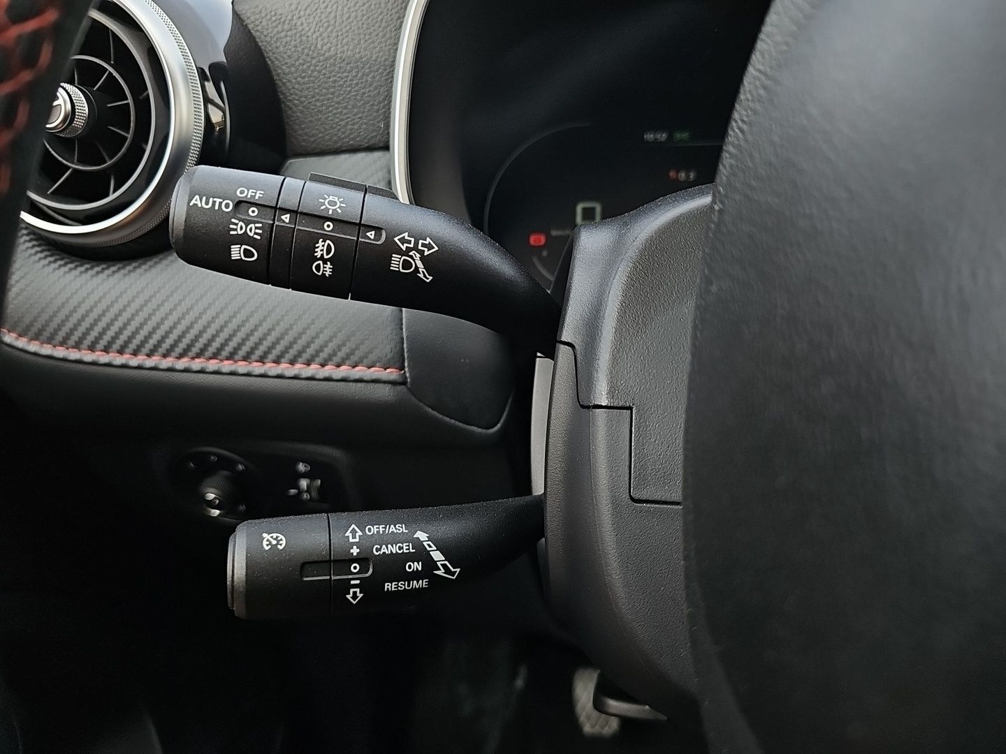 MG ZS 1.5 Luxury 78 kW (106 CV)