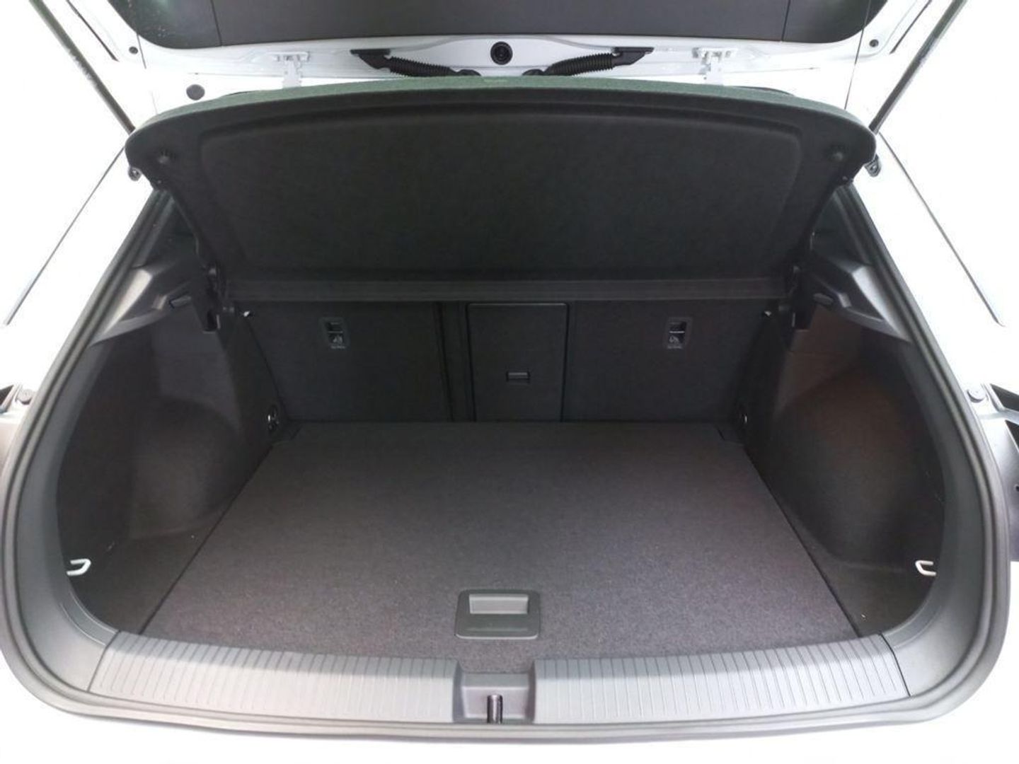 Volkswagen T-Roc R-Line 1.5 TSI 110 kW (150 CV)