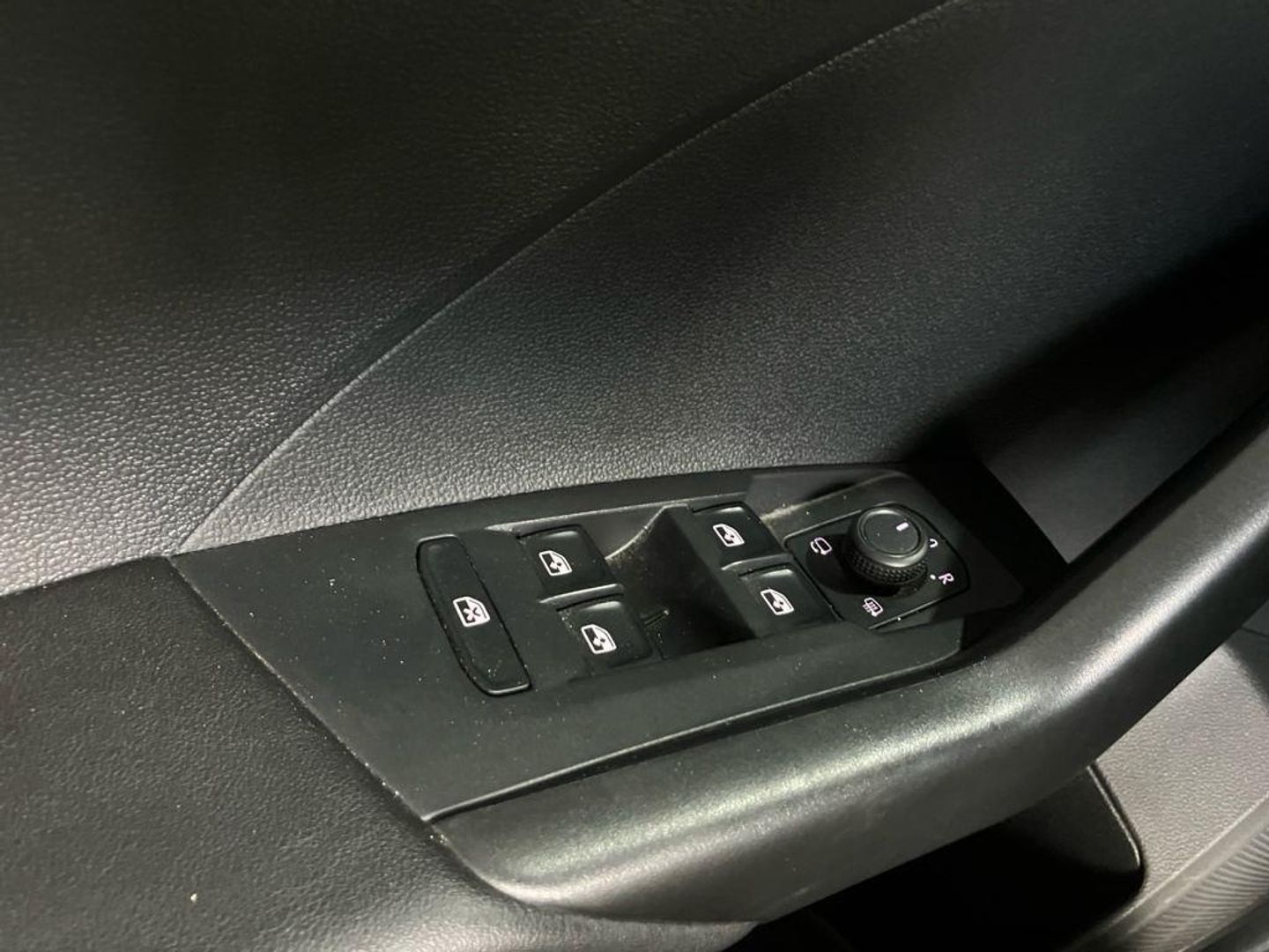 Volkswagen T-Cross Advance 1.0 TSI 70 kW (95 CV)