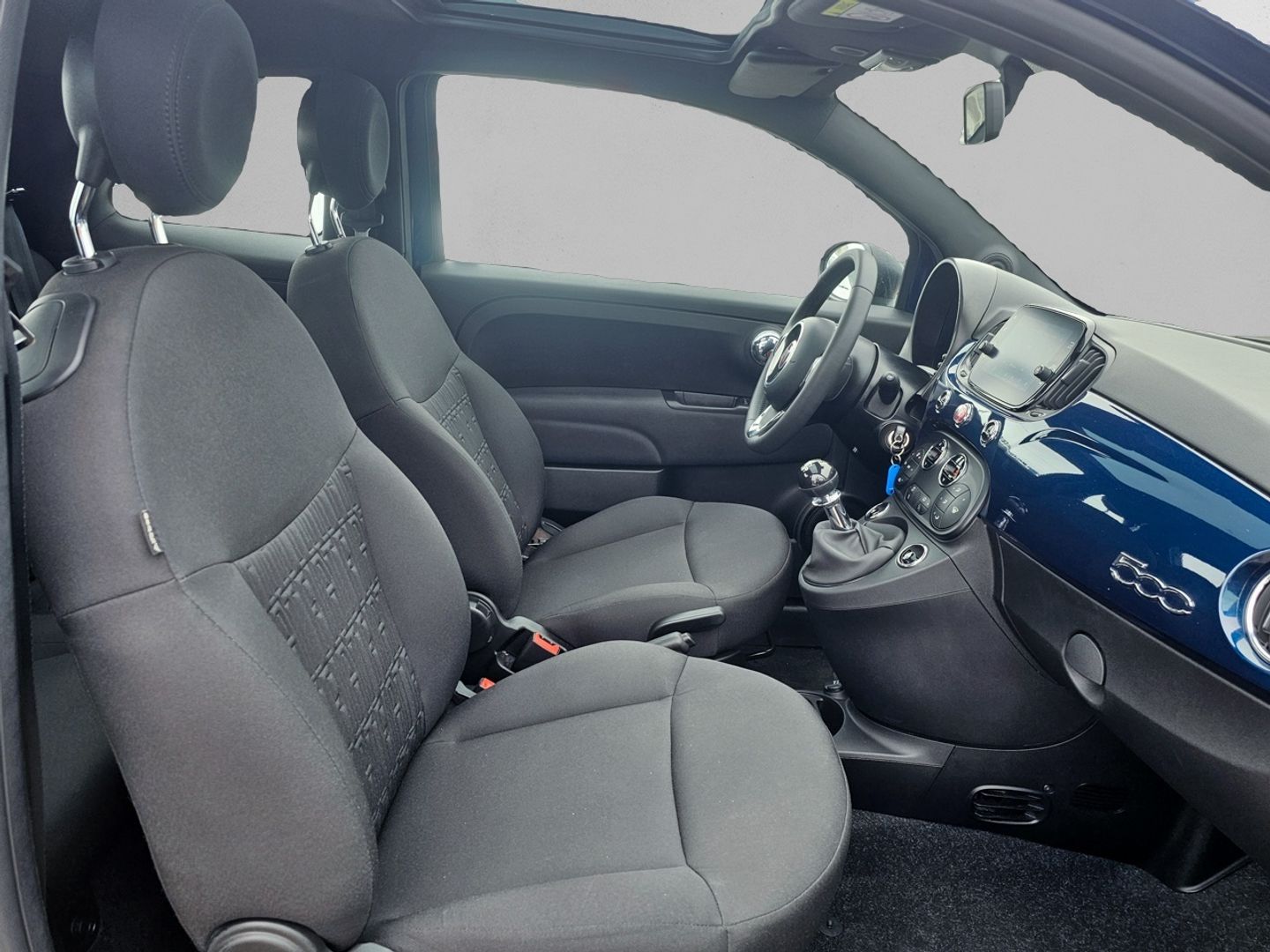 Fiat 500 1.0 Hybrid Dolcevita 51 kW (70 CV)