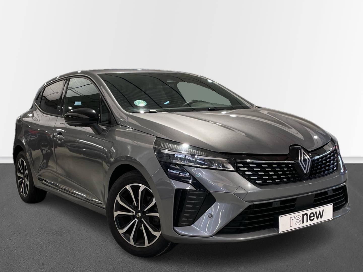 Renault Clio Techno TCe 66 kW (90 CV) Gris Sedan