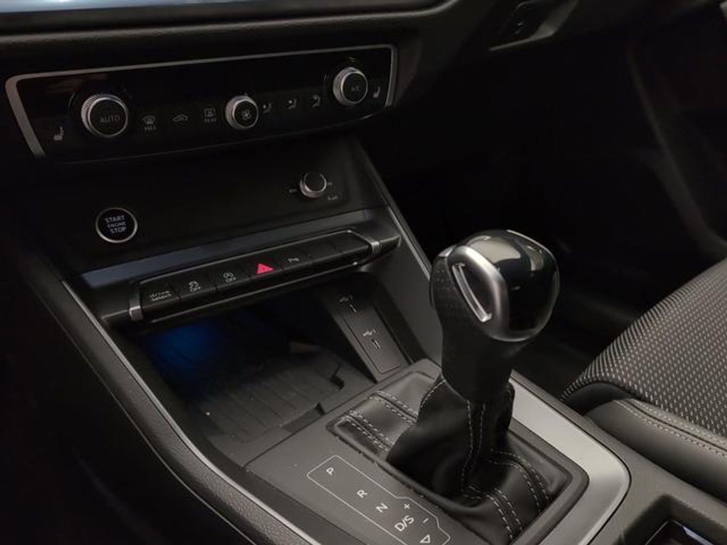 Audi Q3 Black line 35 TFSI 110 kW (150 CV) S tronic