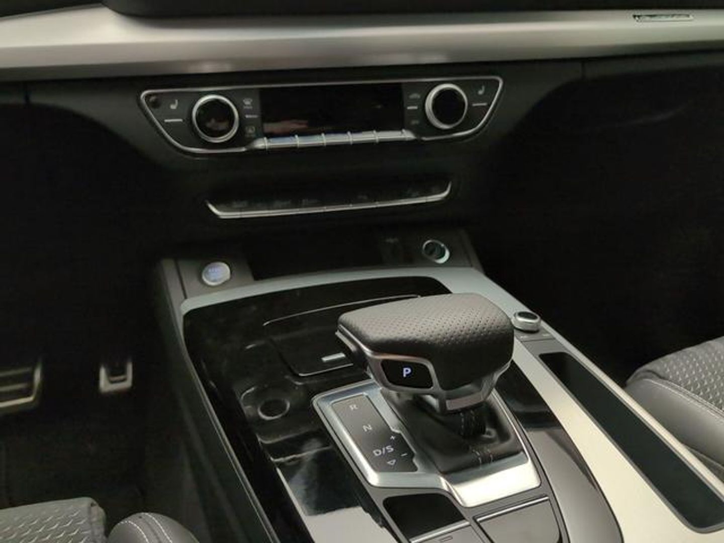 Audi Q5 Black line 40 TDI quattro-ultra 150 kW (204 CV) S tronic