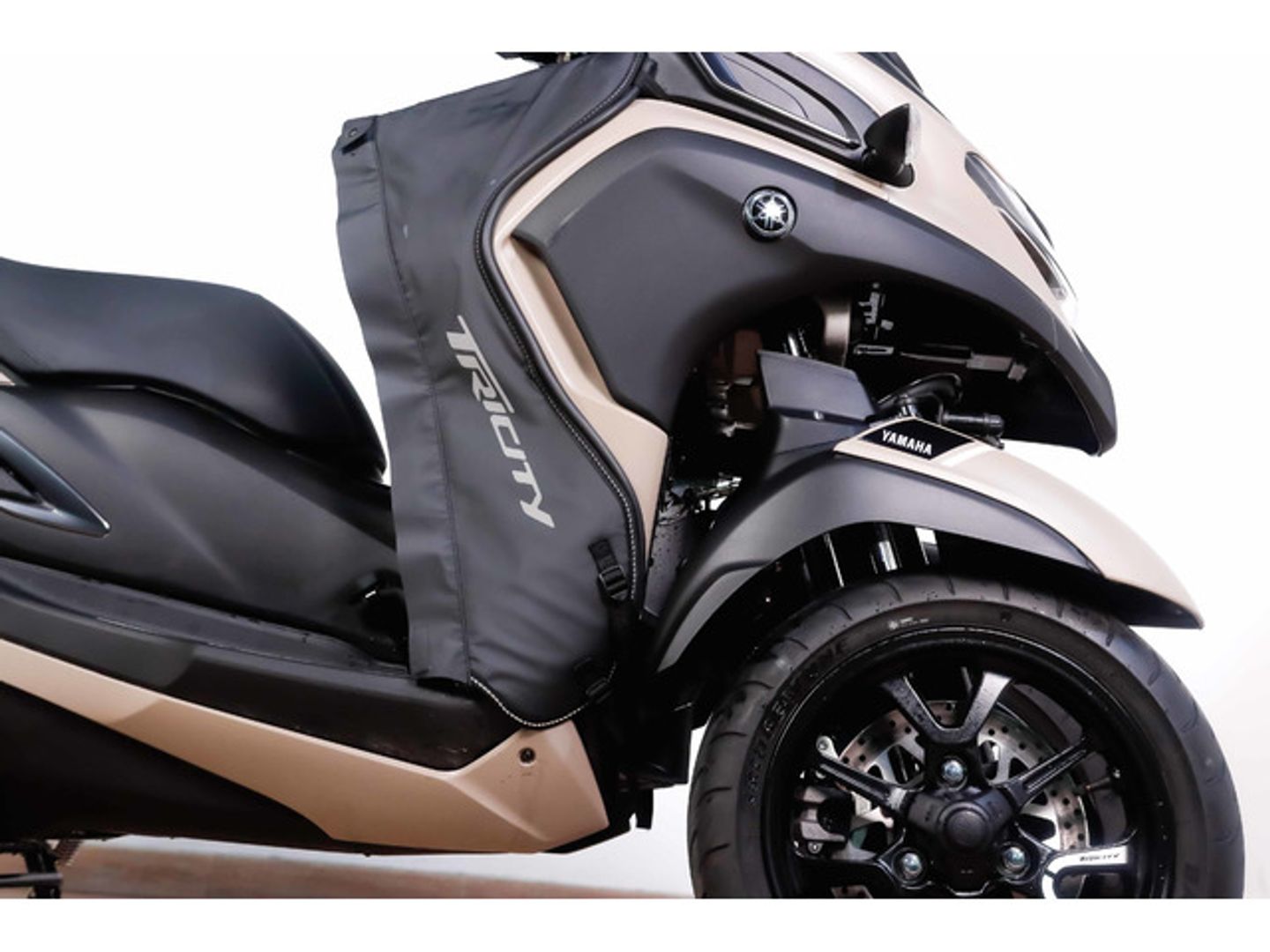 YAMAHA Tricity 300