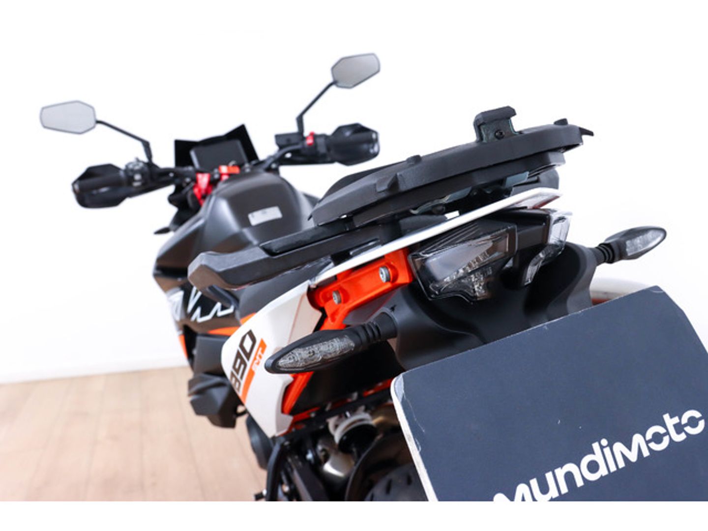 KTM 890 SMT