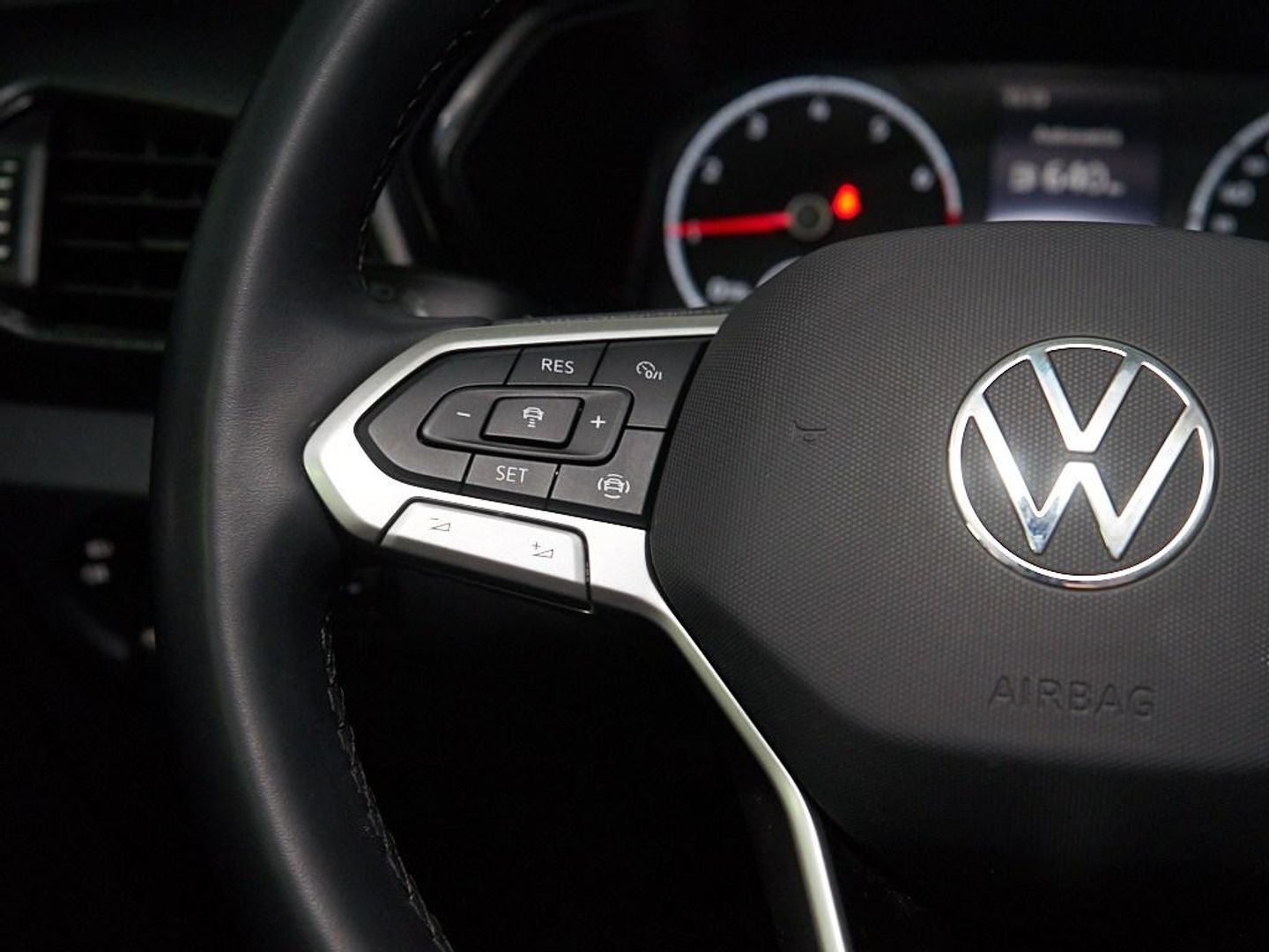 Volkswagen T-Cross Advance 1.0 TSI 81 kW (110 CV)