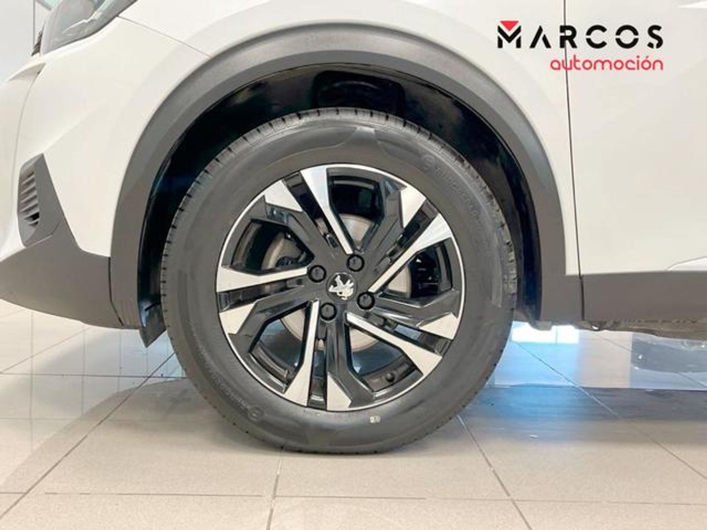 Peugeot 2008 PureTech 130 S&S Allure EAT8 96 kW (130 CV)