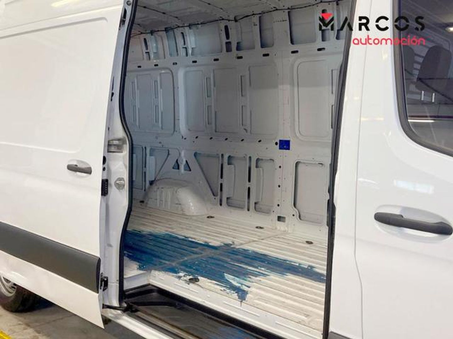 Mercedes-Benz Sprinter Furgon 314 CDI Compacto 3.5T 105 kW (143 CV)