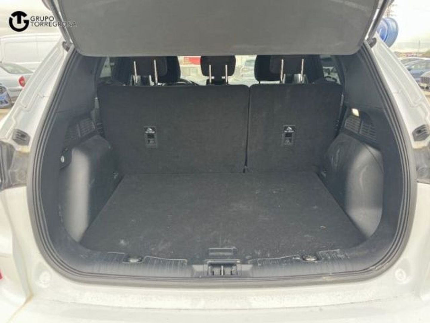 Ford Kuga 2.5 Duratec FHEV ST-Line Auto 140 kW (190 CV)