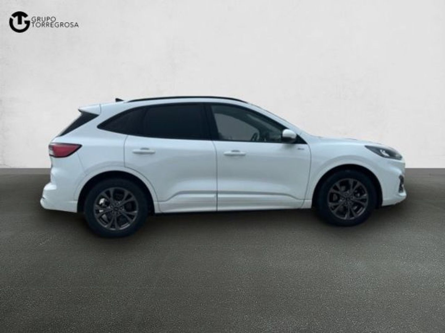 Ford Kuga 2.5 Duratec FHEV ST-Line Auto 140 kW (190 CV)