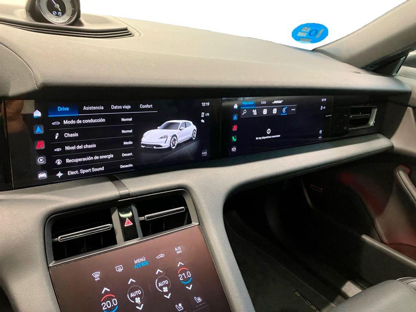 Porsche Taycan 4 Cross Turismo 350 kW (476 CV)