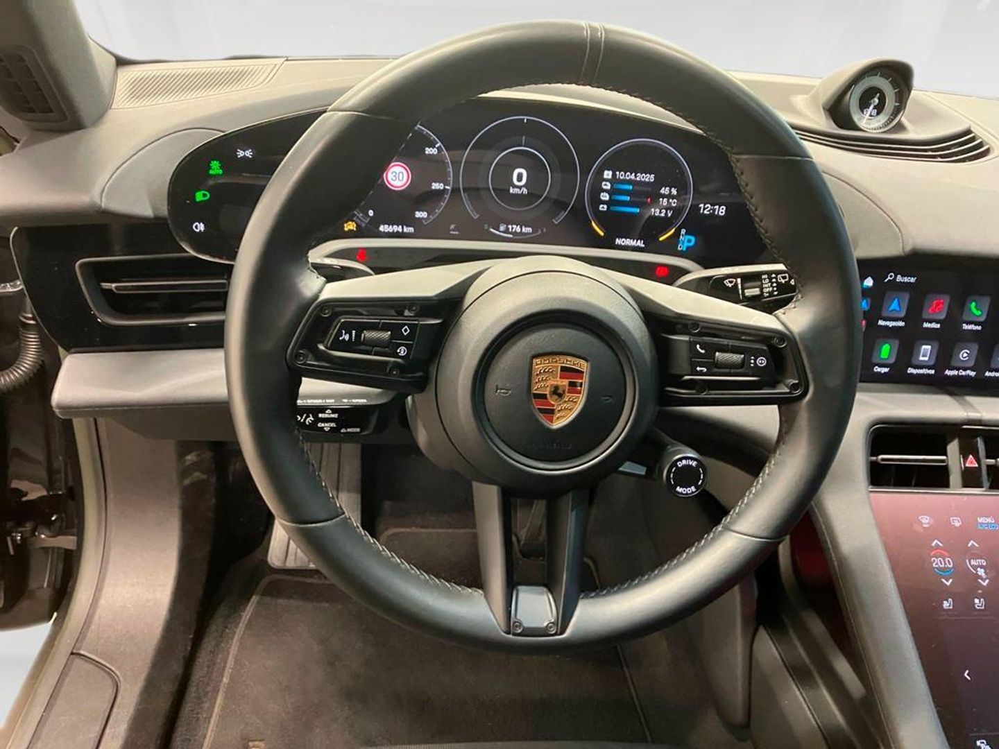 Porsche Taycan 4 Cross Turismo 350 kW (476 CV)