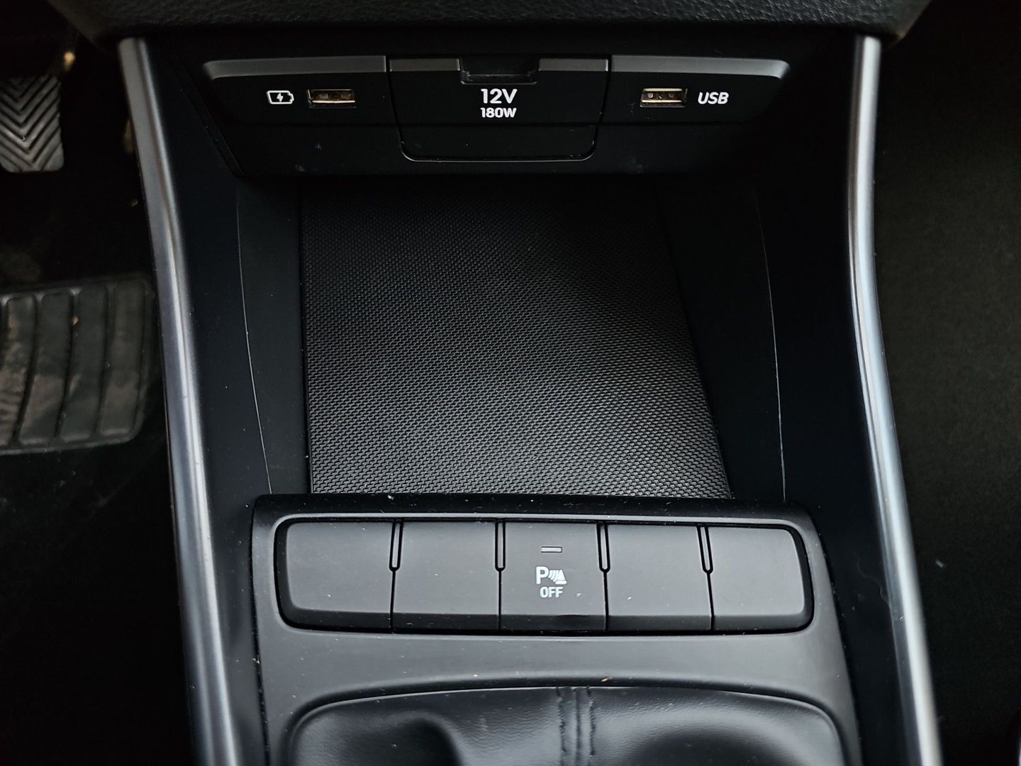 Hyundai i20 1.2 MPI SLE 63 kW (85 CV)