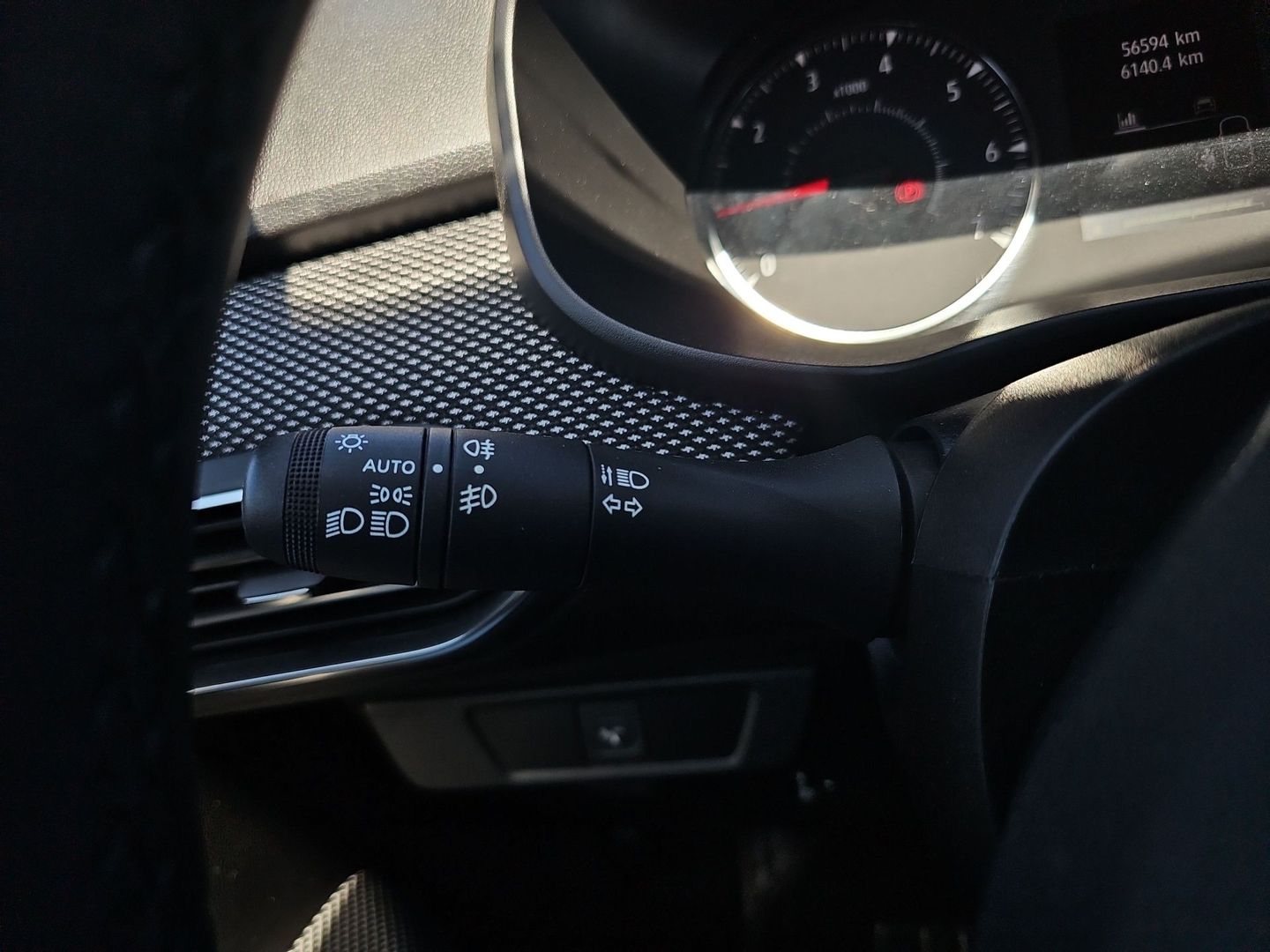 Dacia Sandero Comfort TCe 66 kW (90 CV)