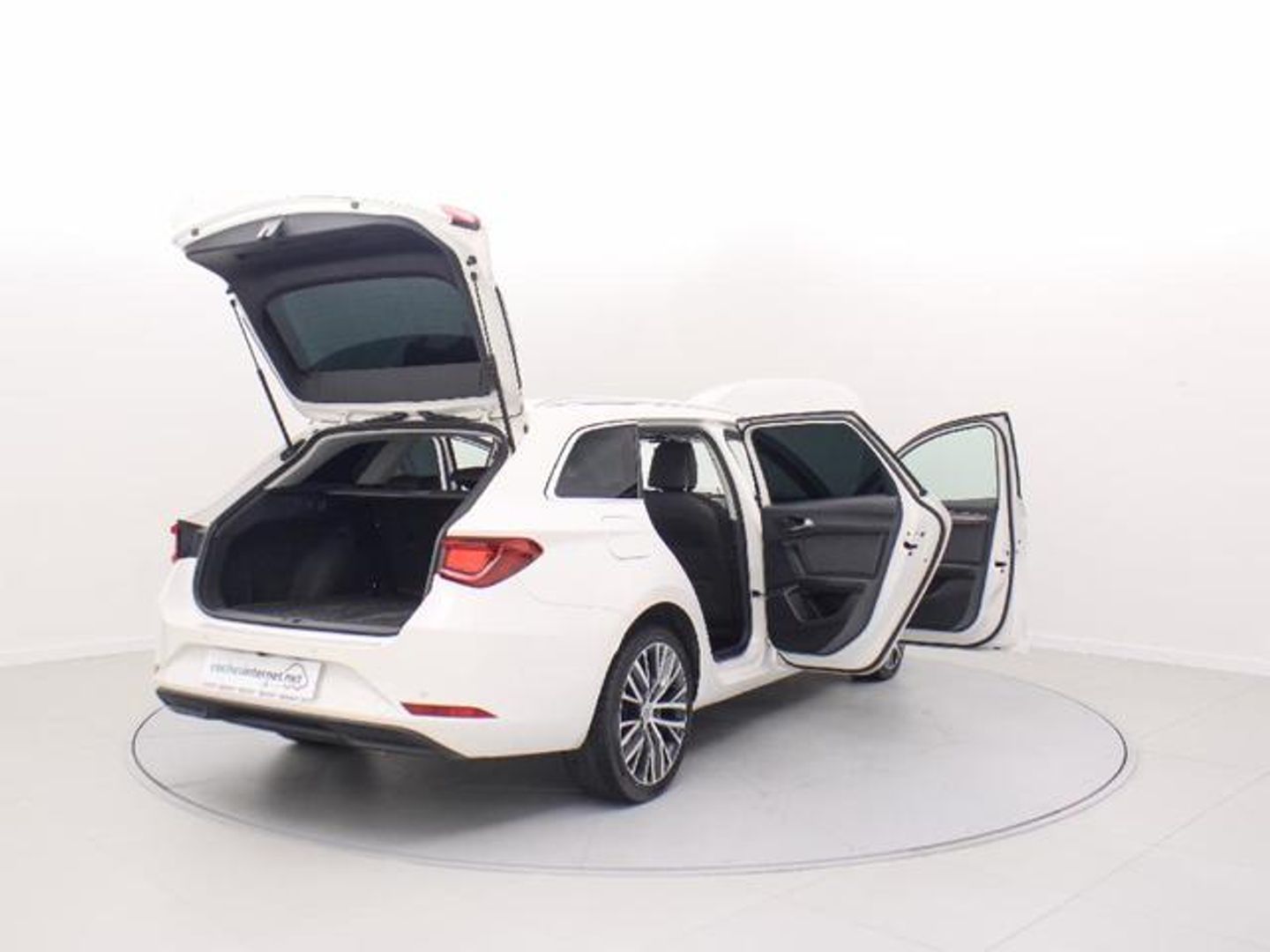 SEAT Leon ST 1.5 eTSI S&S Xcellence Go L DSG 110 kW (150 CV)