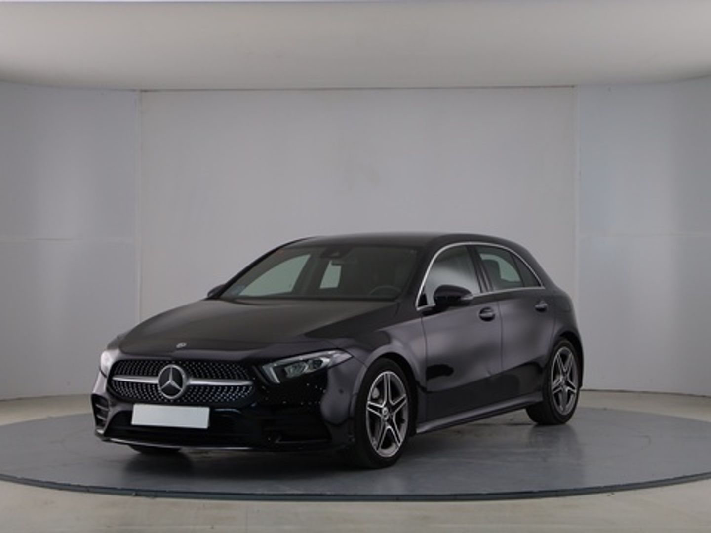 Mercedes-Benz Clase A 180 d 85 kW (116 CV) Negro Sedan
