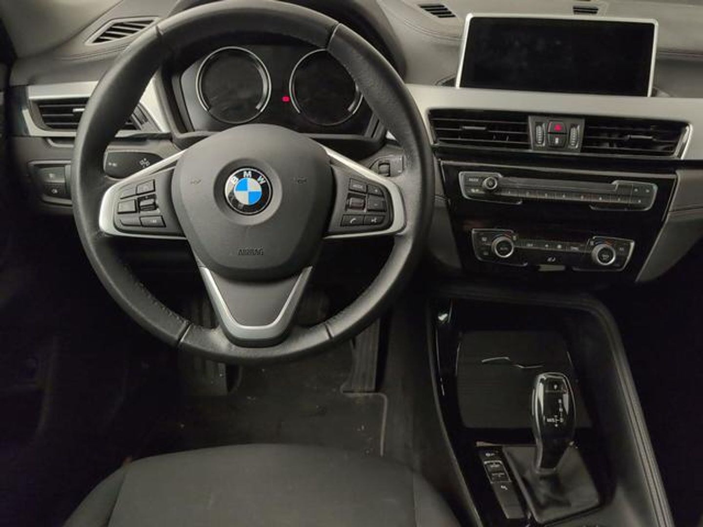 BMW X2 sDrive18d Business 110 kW (150 CV)