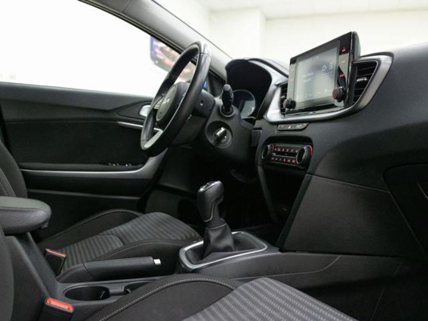 Kia XCeed 1.5 MHEV iMT Drive 118 kW (160 CV)