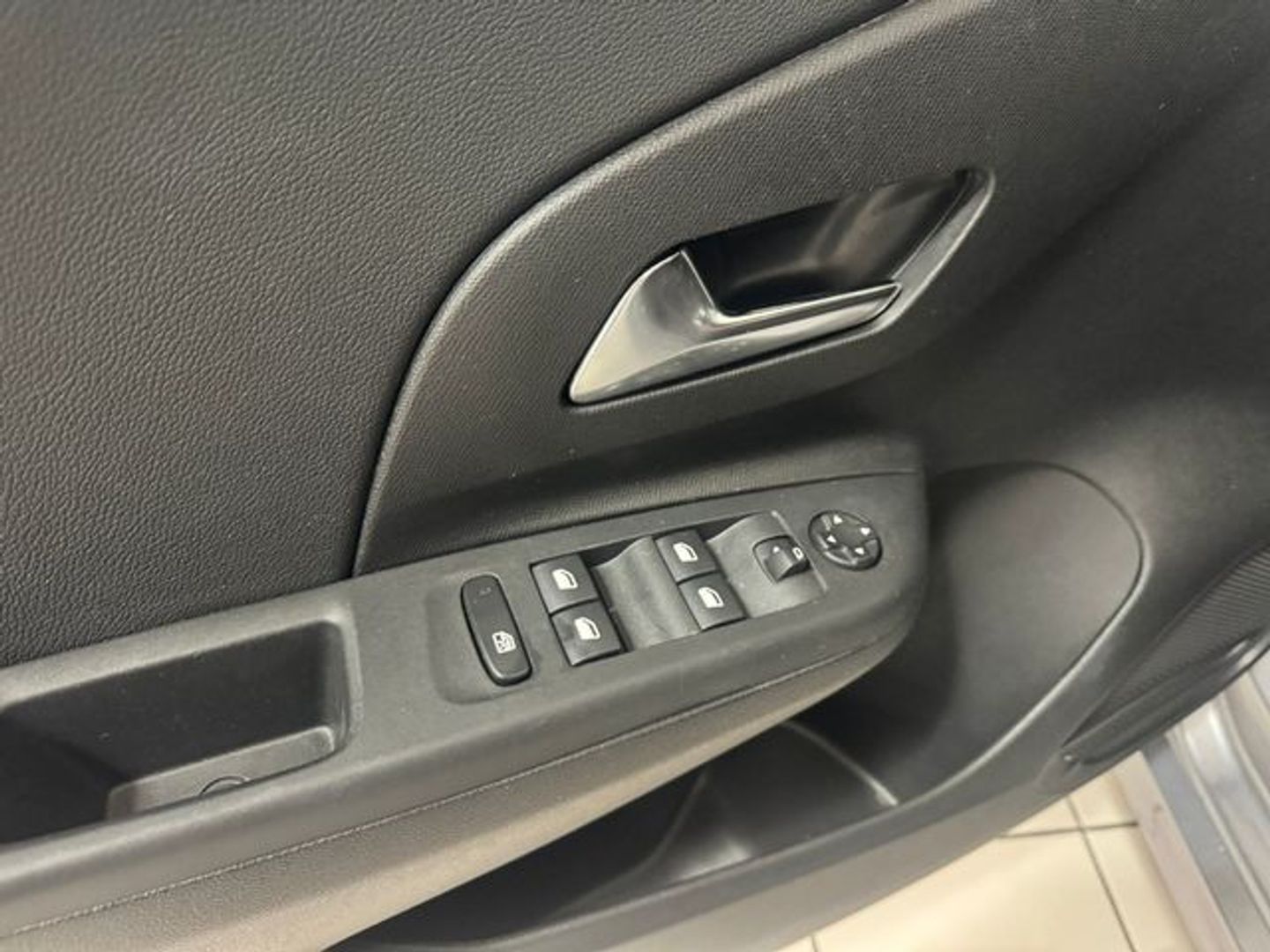 Opel Corsa 1.5D DT GS 75 kW (102 CV)
