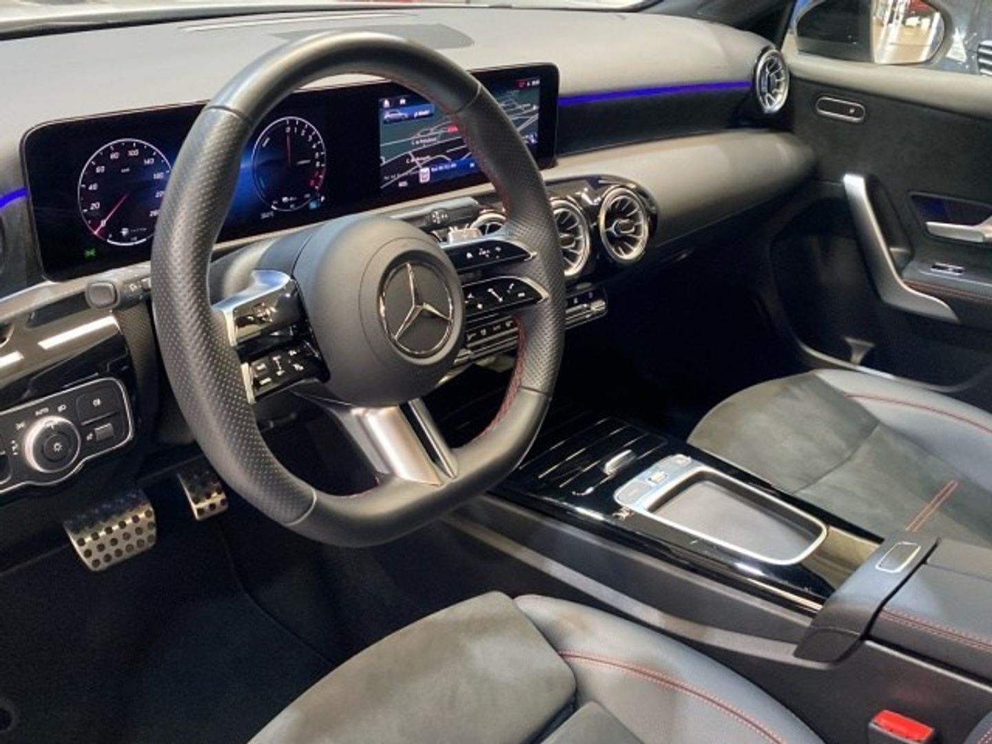 Mercedes-Benz Clase A 250 e 160 kW (218 CV)