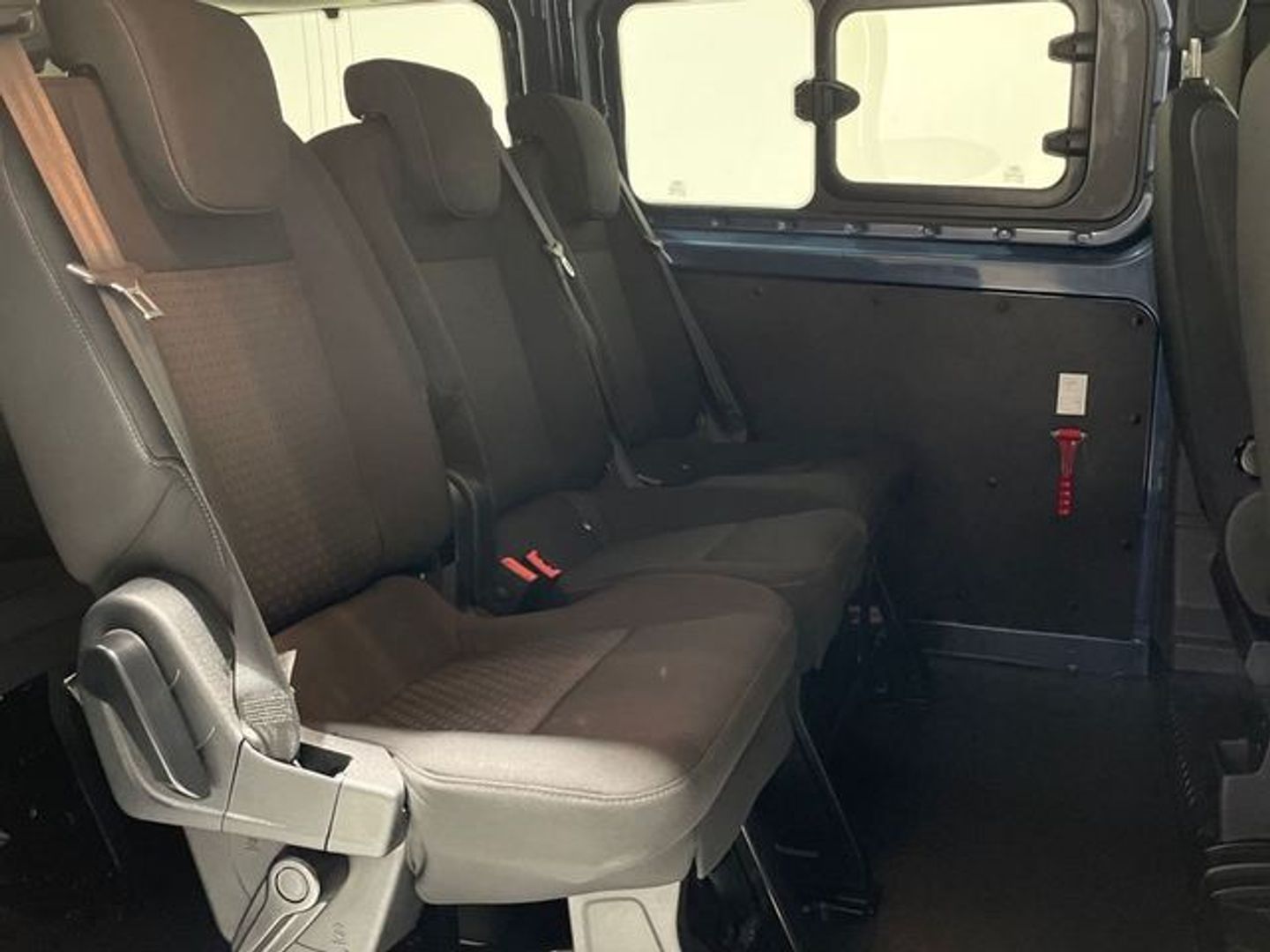 Ford Transit Custom Kombi 2.0 TDCI 320 L1 Trend Auto 96 kW (130 CV)