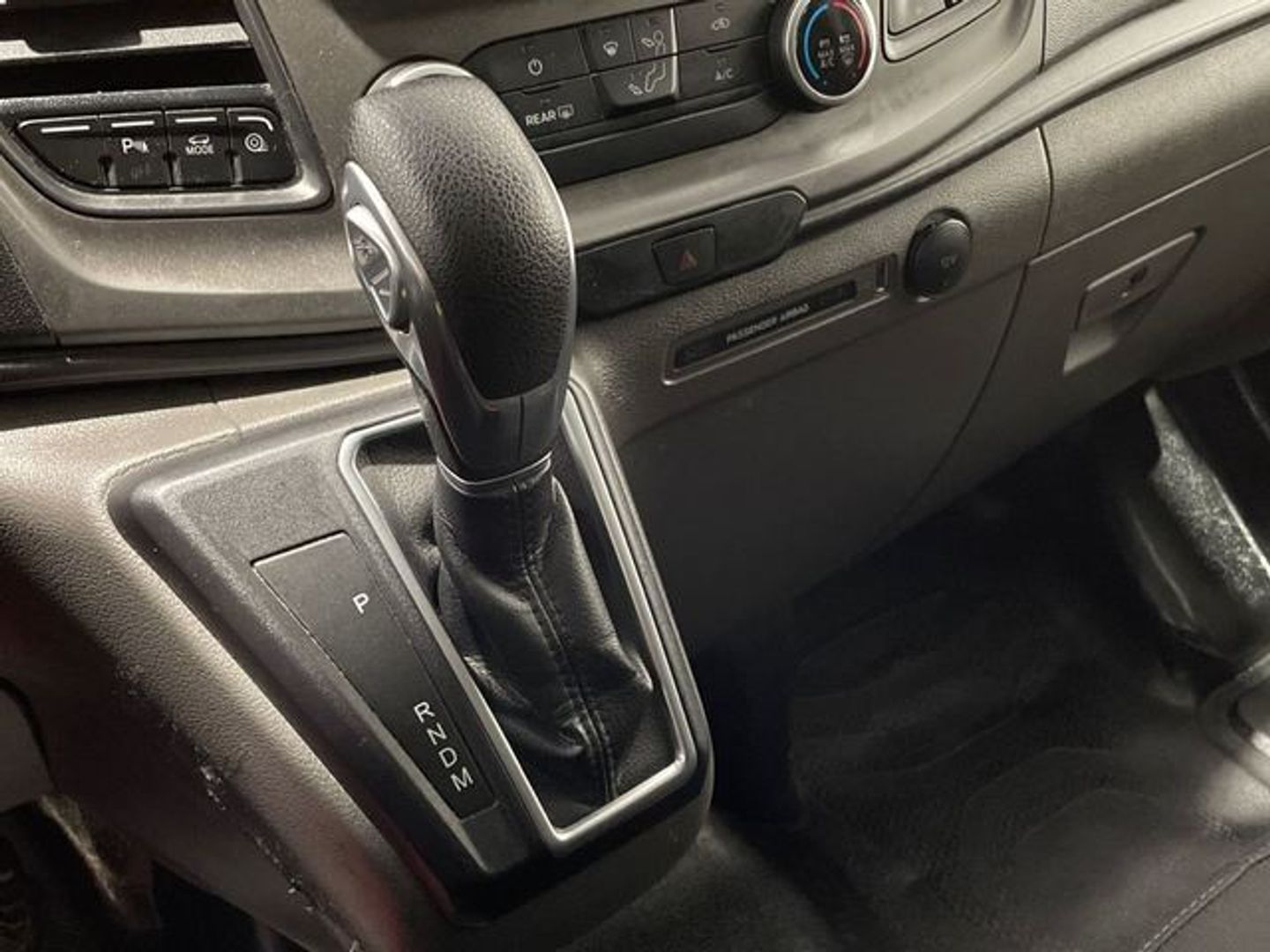 Ford Transit Custom Kombi 2.0 TDCI 320 L1 Trend Auto 96 kW (130 CV)