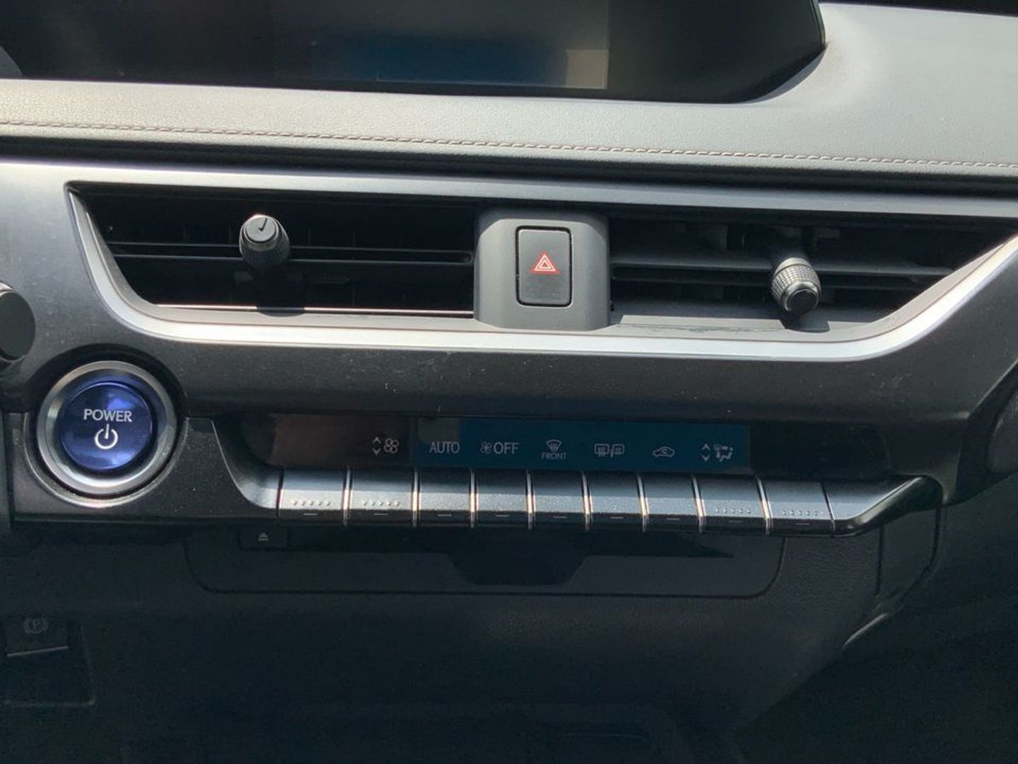 Lexus UX UX 250h Premium 135 kW (184 CV)