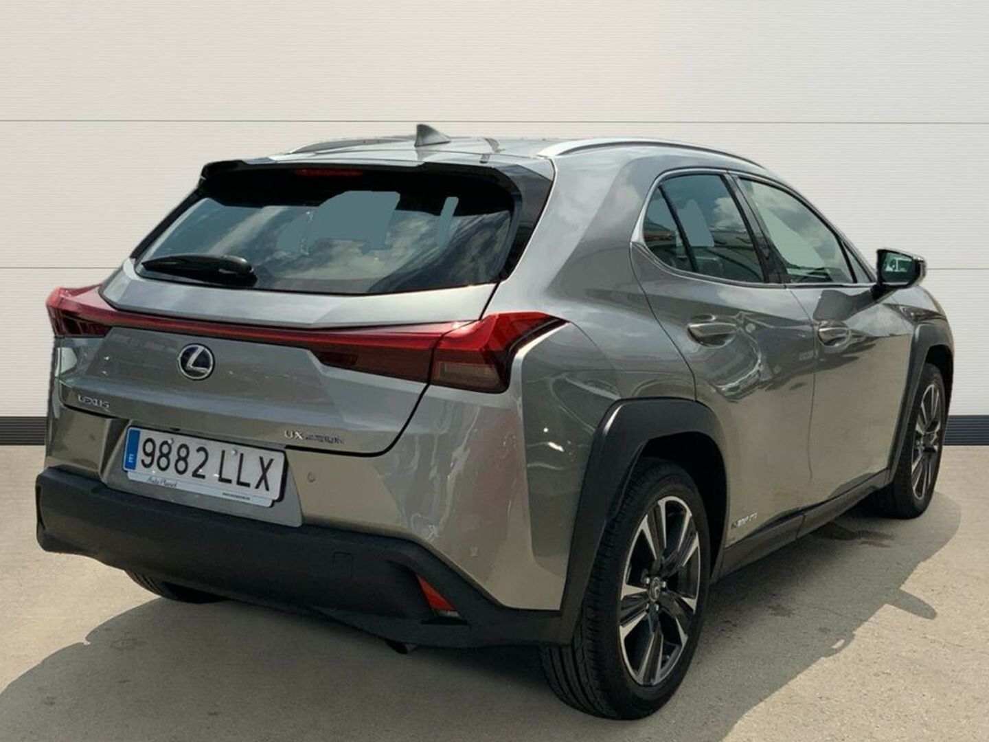 Lexus UX UX 250h Premium 135 kW (184 CV)