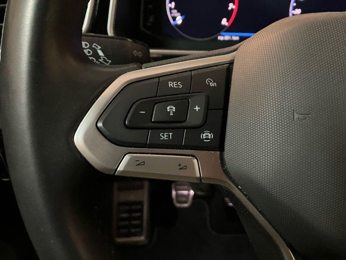 Volkswagen T-Roc R-Line 1.5 TSI 110 kW (150 CV)