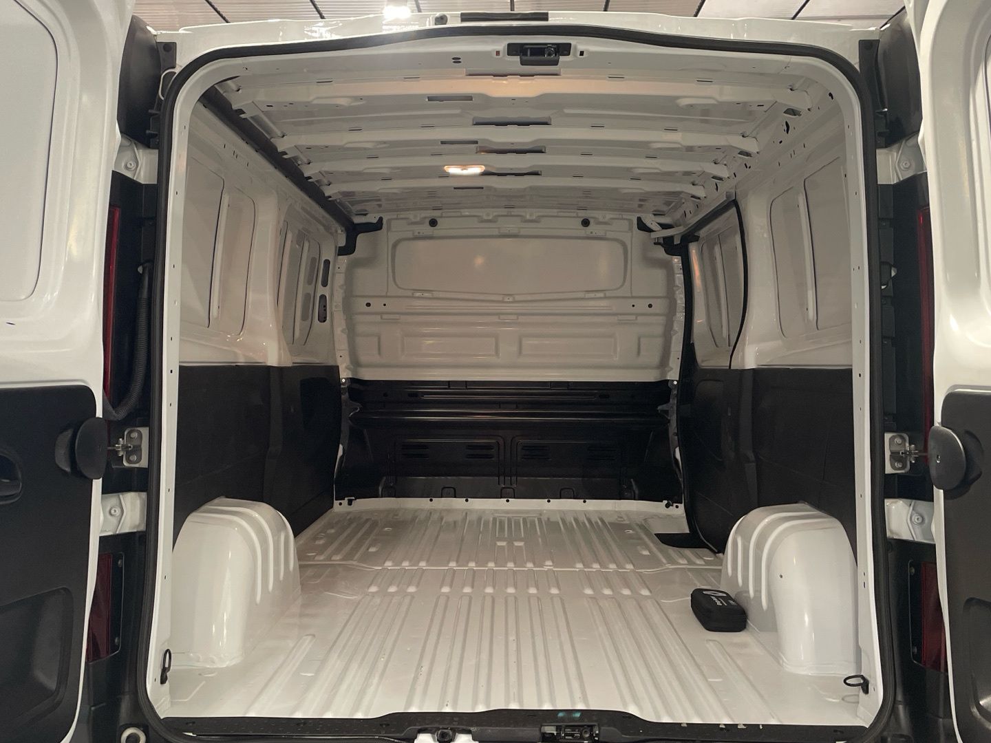 Renault Trafic Furgon Furgon 29 L2H1 dCi 96 kW (130 CV)