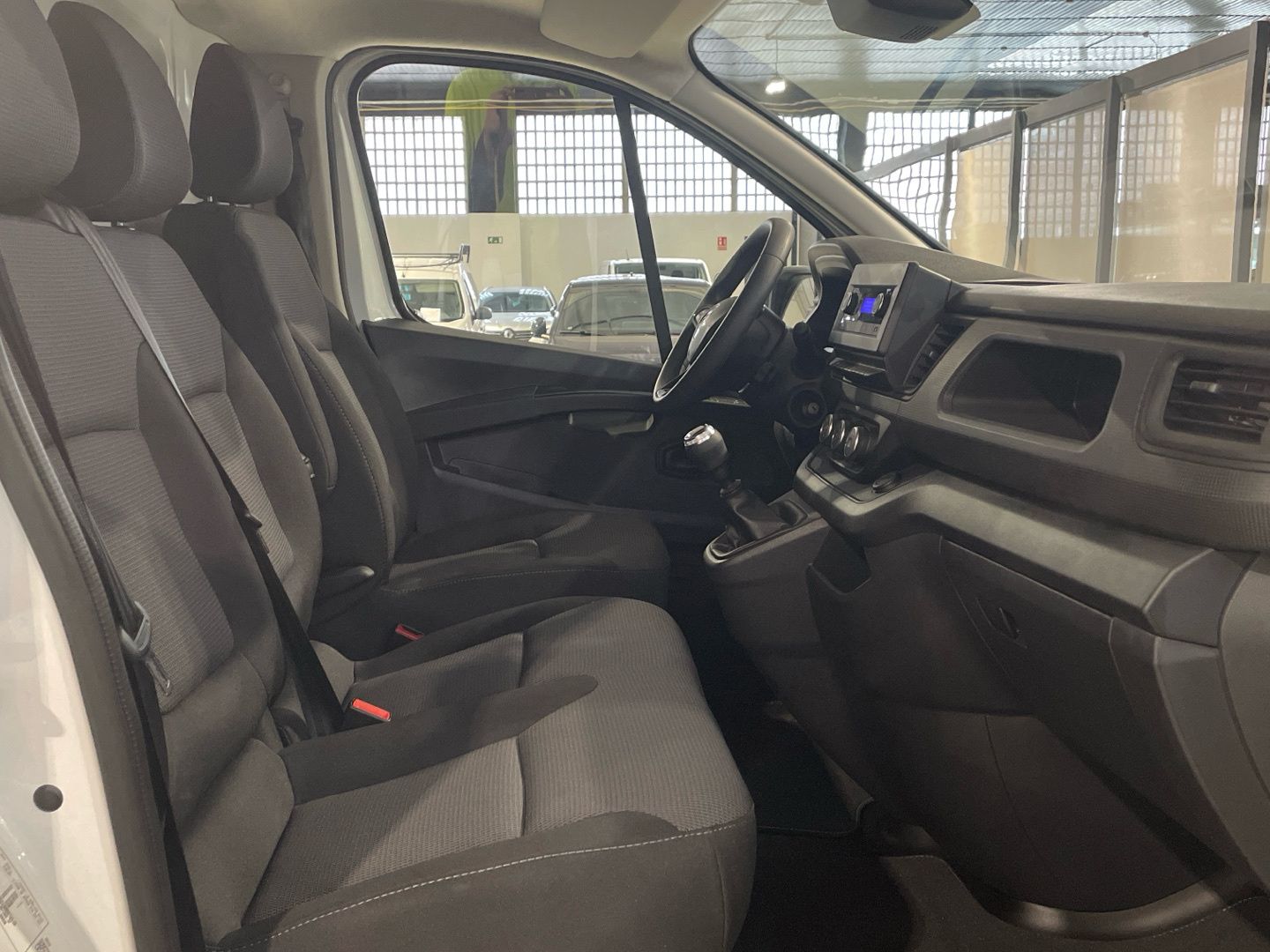 Renault Trafic Furgon Furgon 29 L2H1 dCi 96 kW (130 CV)