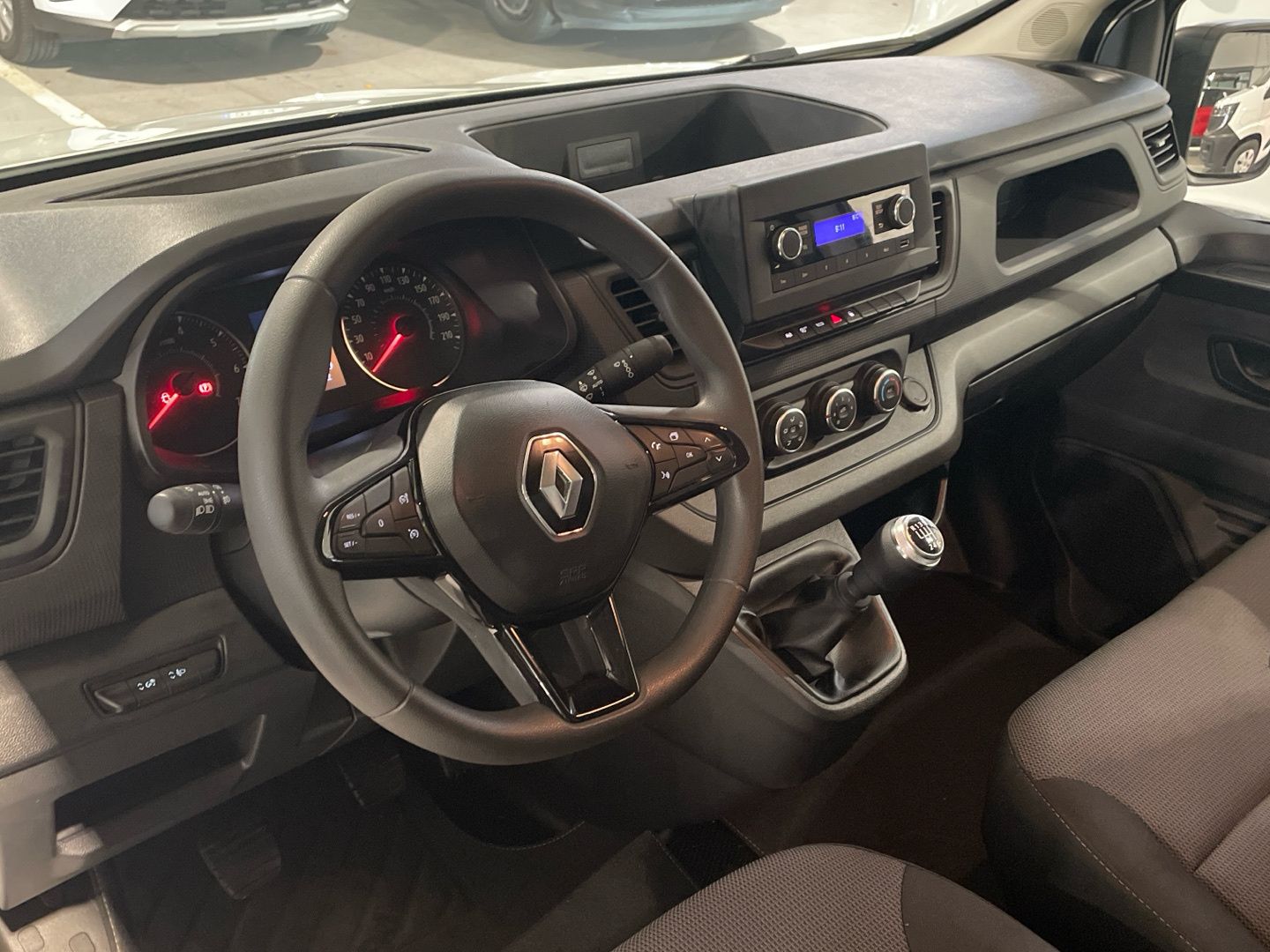 Renault Trafic Furgon Furgon 29 L2H1 dCi 96 kW (130 CV)
